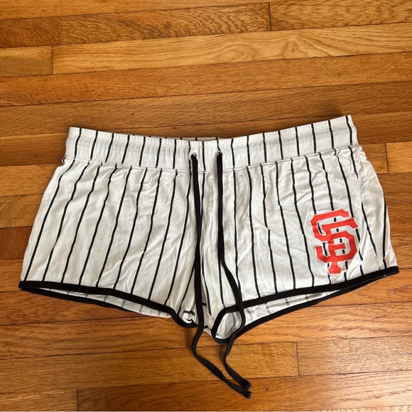 San Francisco Giants Concepts Sport White Vigor Pinstripe Sleep Shorts, XL - Picture 2 of 3